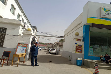 龙湖时代，原住家户精装，三室可改四室，